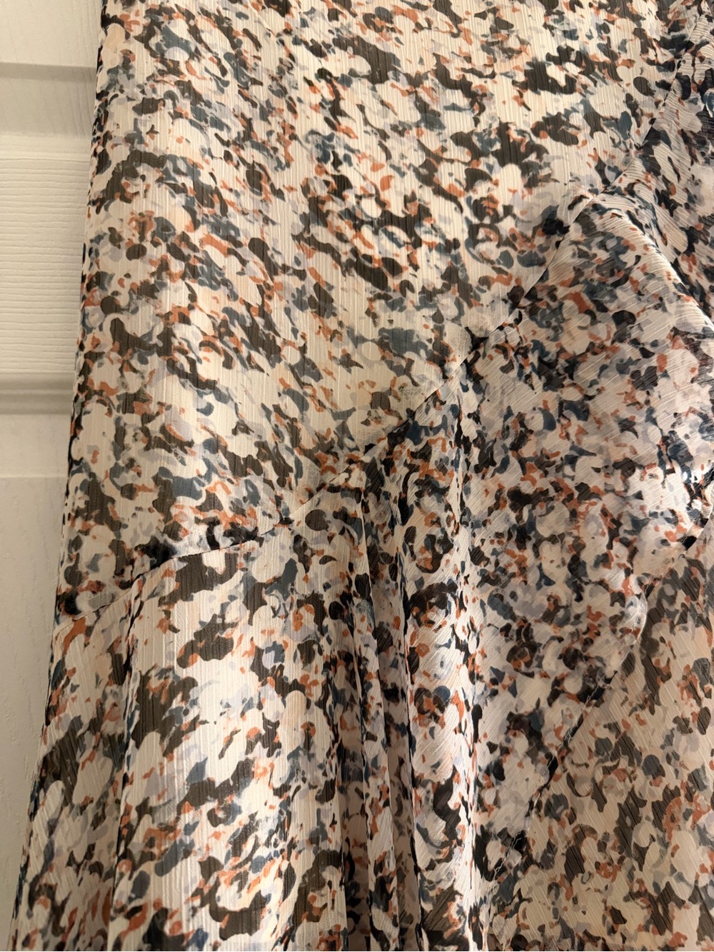 Express Ruffle Skirt - Picture 2 of 4